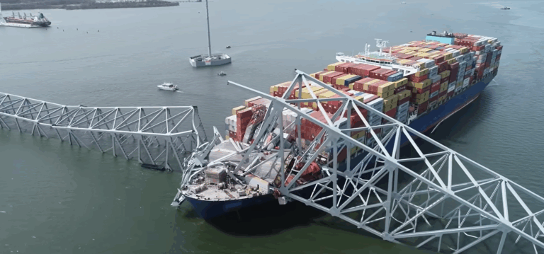 Kolaps mostu Francis Scott Key Bridge