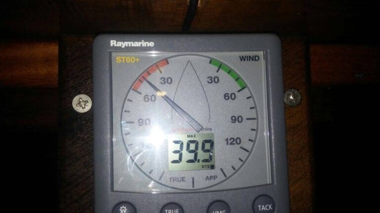 Severním mořem na palubě Atyly: Část IV. – PAN PAN!